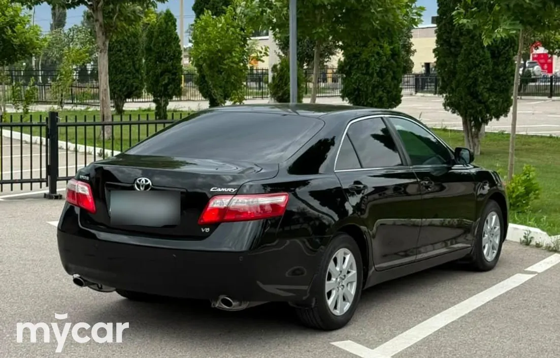Toyota Camry 2010