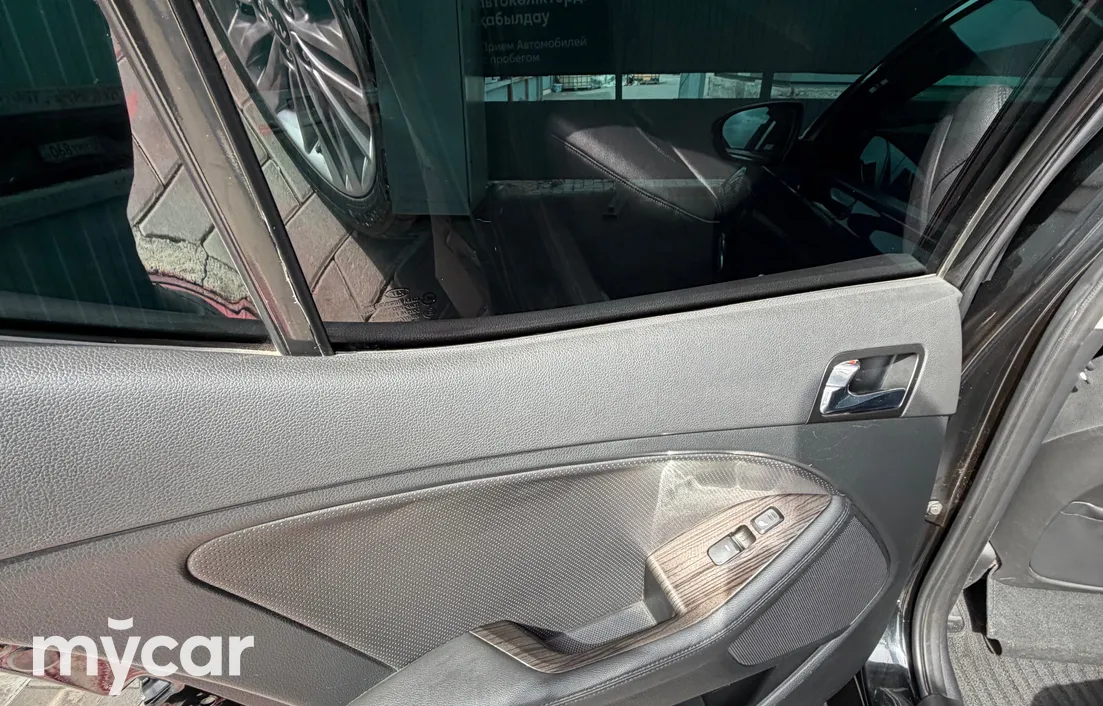 Kia K5 2013