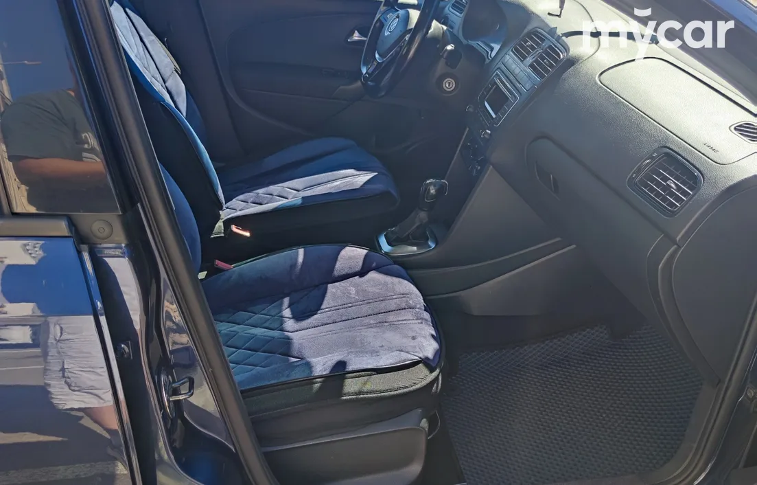 Volkswagen Polo 2015