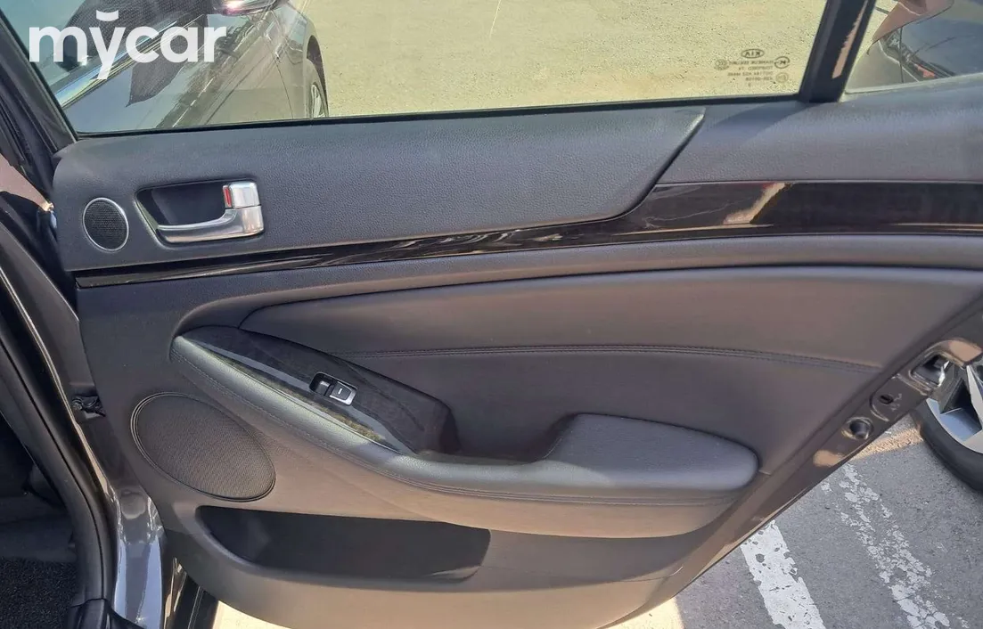 Kia K7 2013