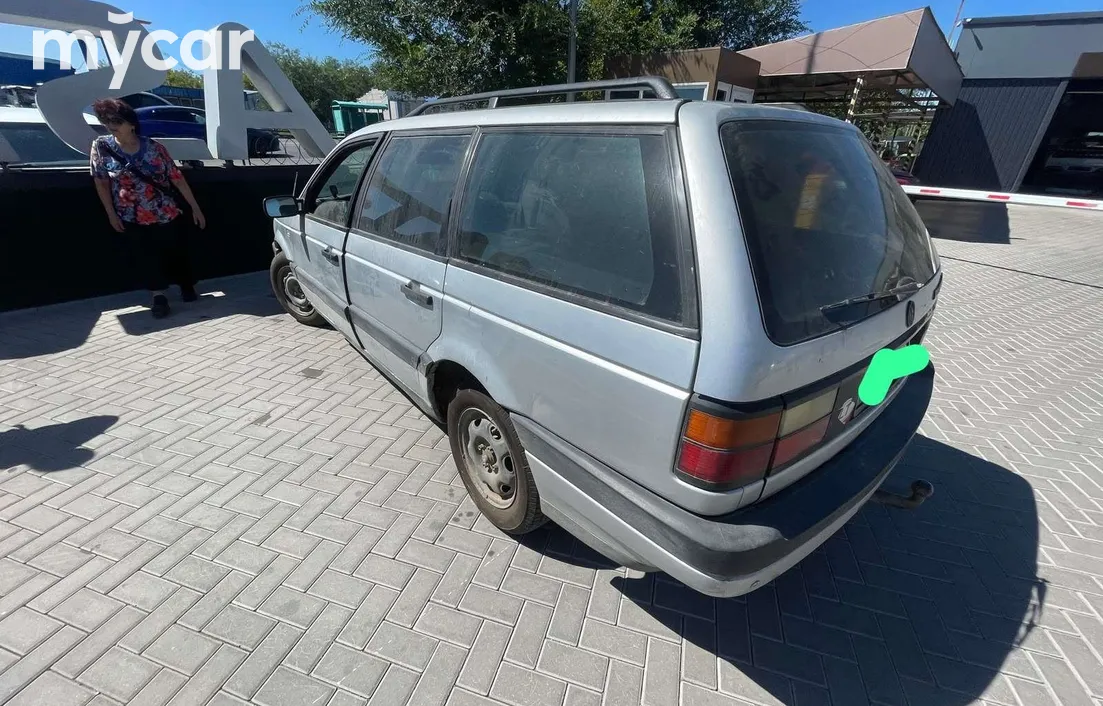 Volkswagen Passat 1990