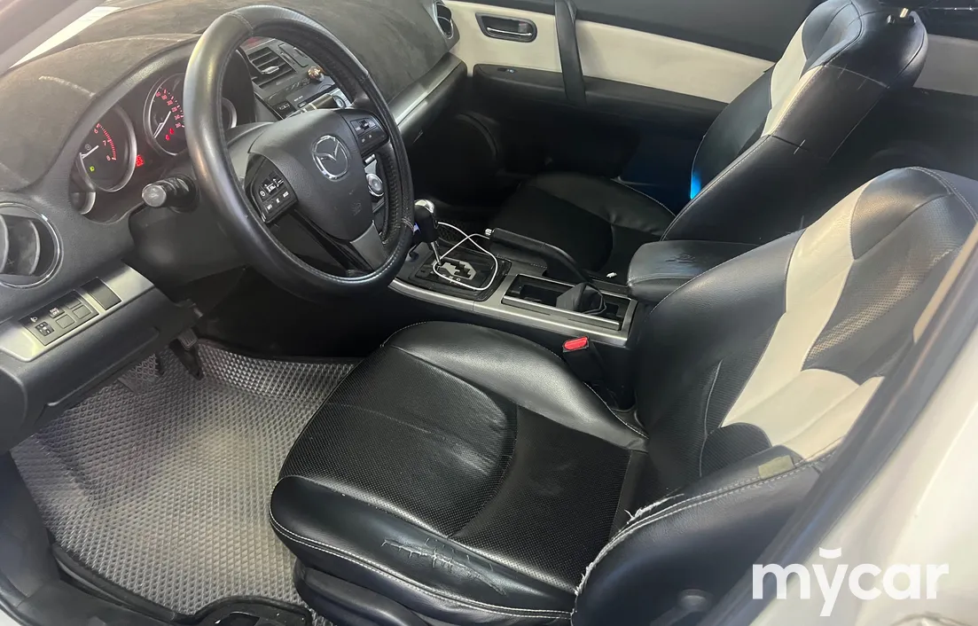 Mazda 6 2011