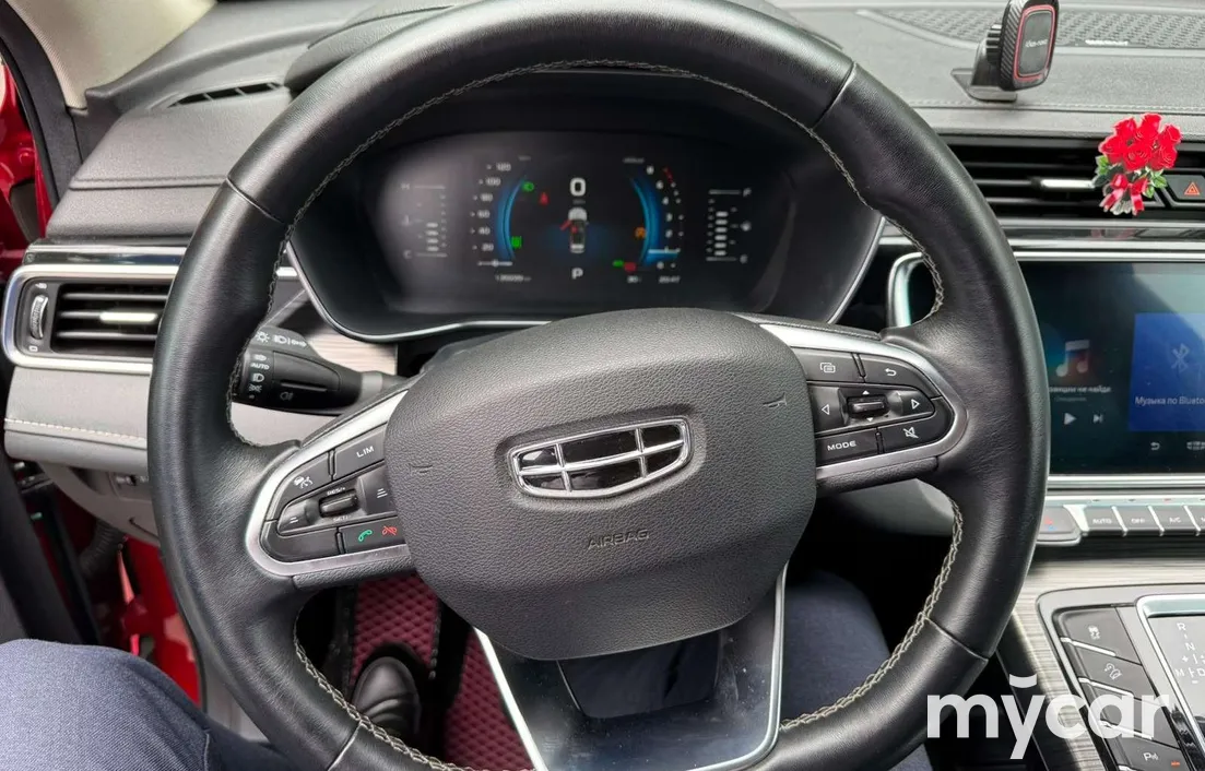 Geely Azkarra 2023