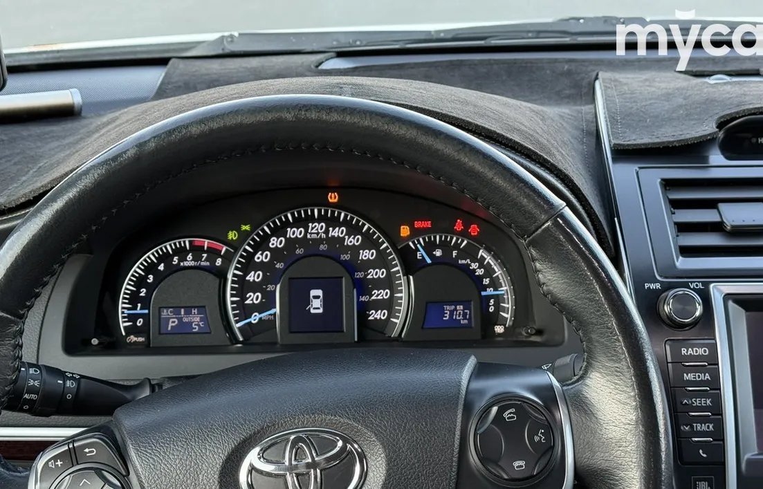 Toyota Camry 2013