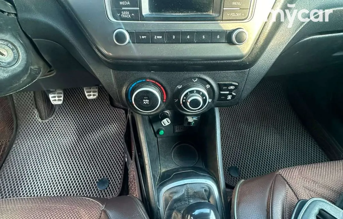 Kia Rio 2014
