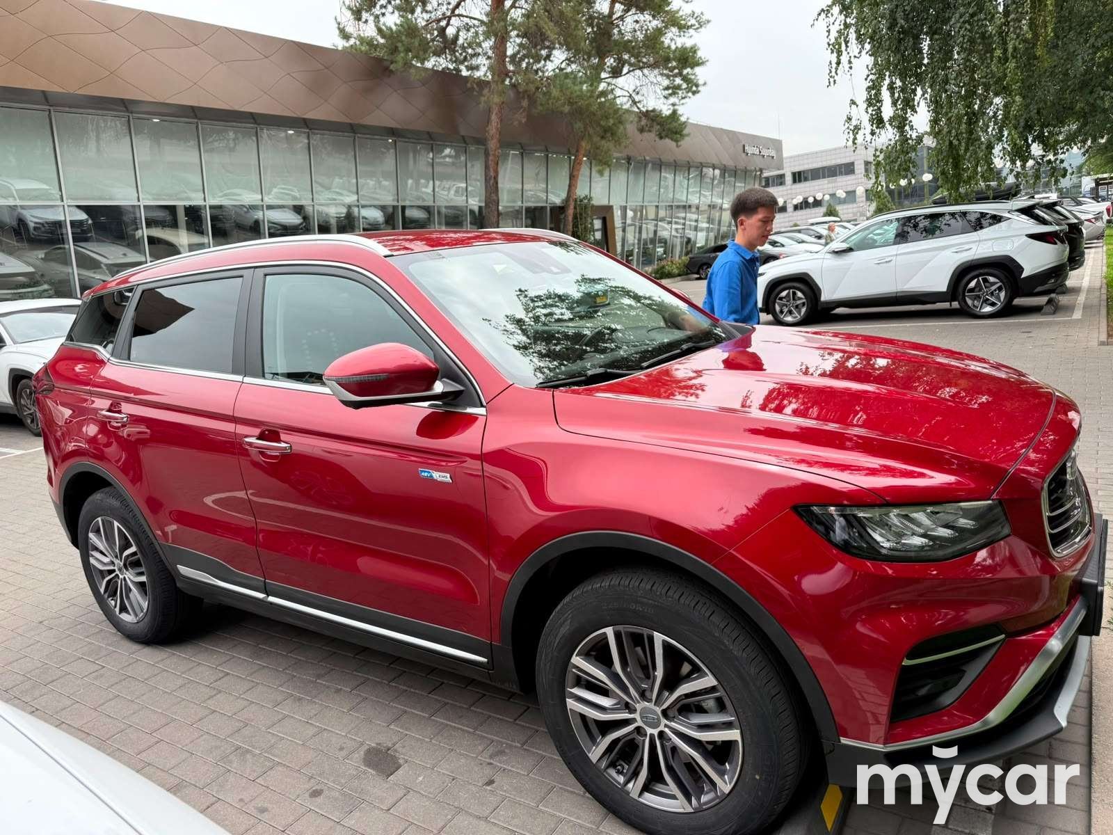 Geely Azkarra 2023