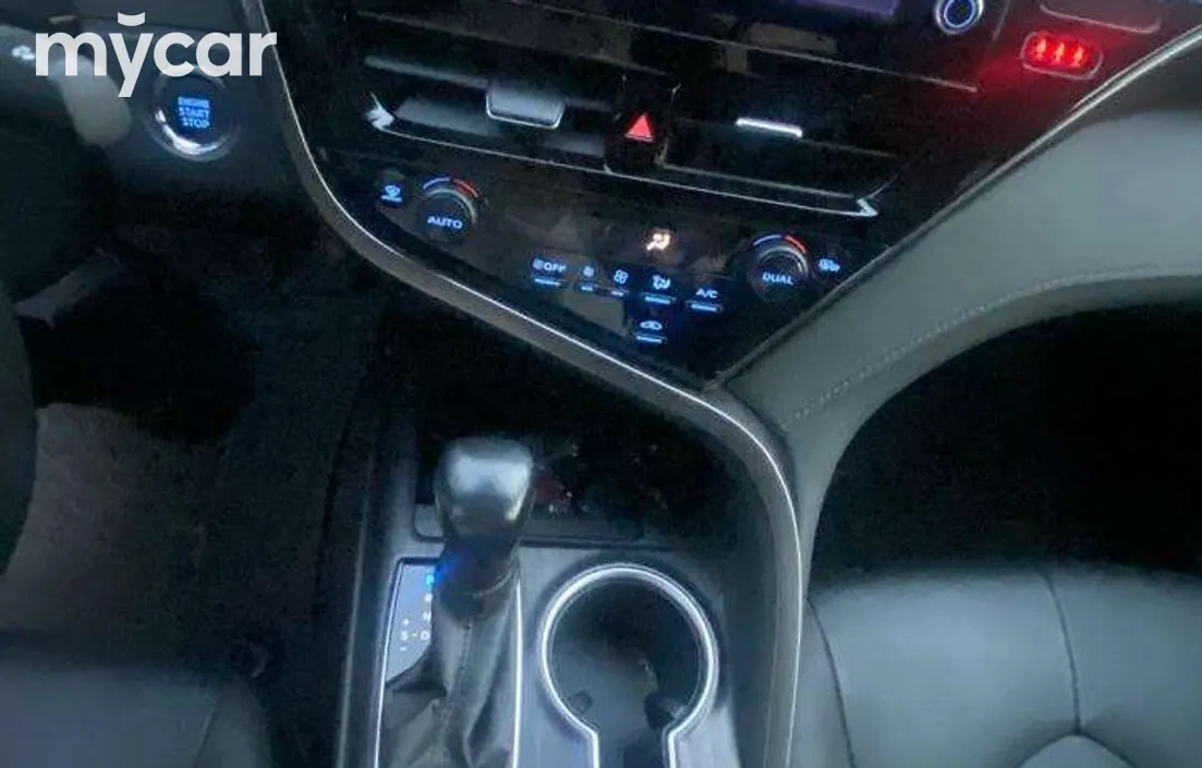 Toyota Camry 2023