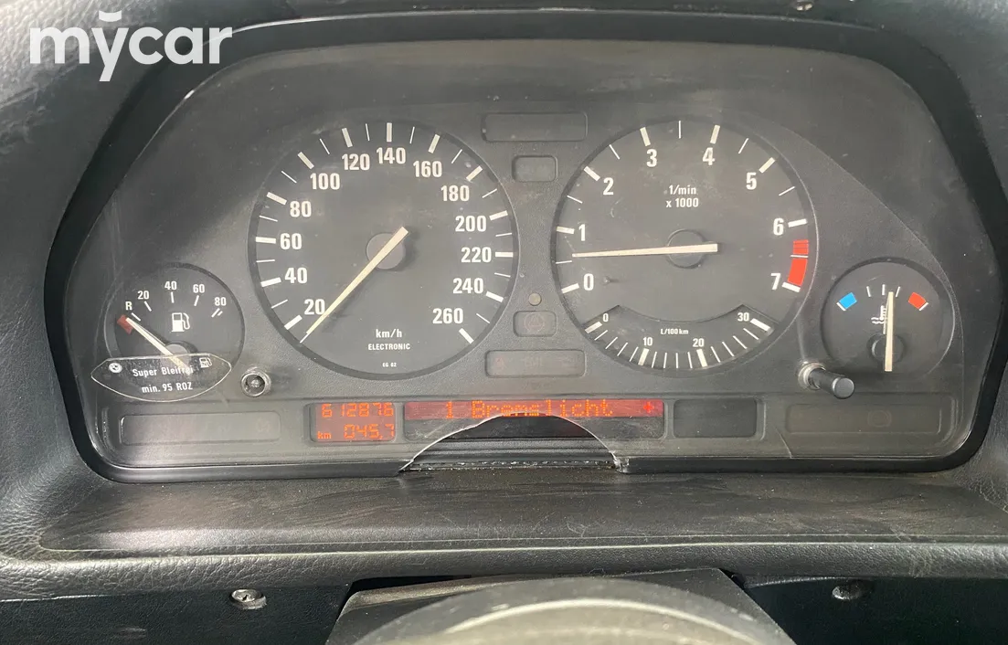 BMW 5 серия 1992
