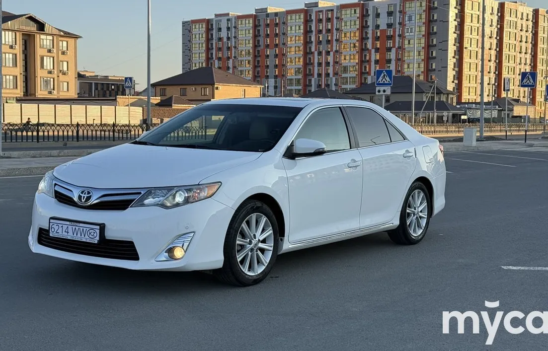 Toyota Camry 2013
