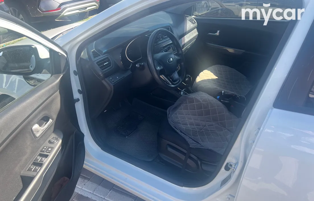 Kia Rio 2015