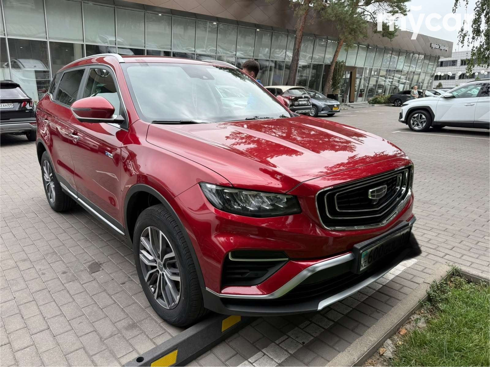 Geely Azkarra 2023