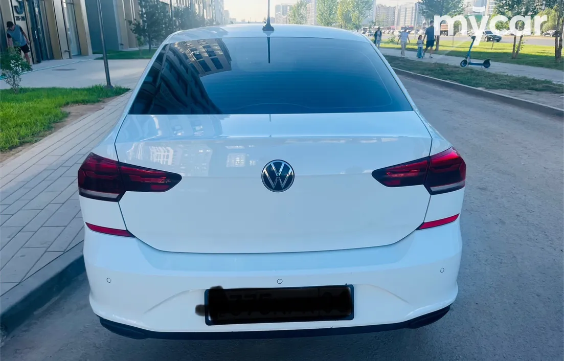 Volkswagen Polo 2021