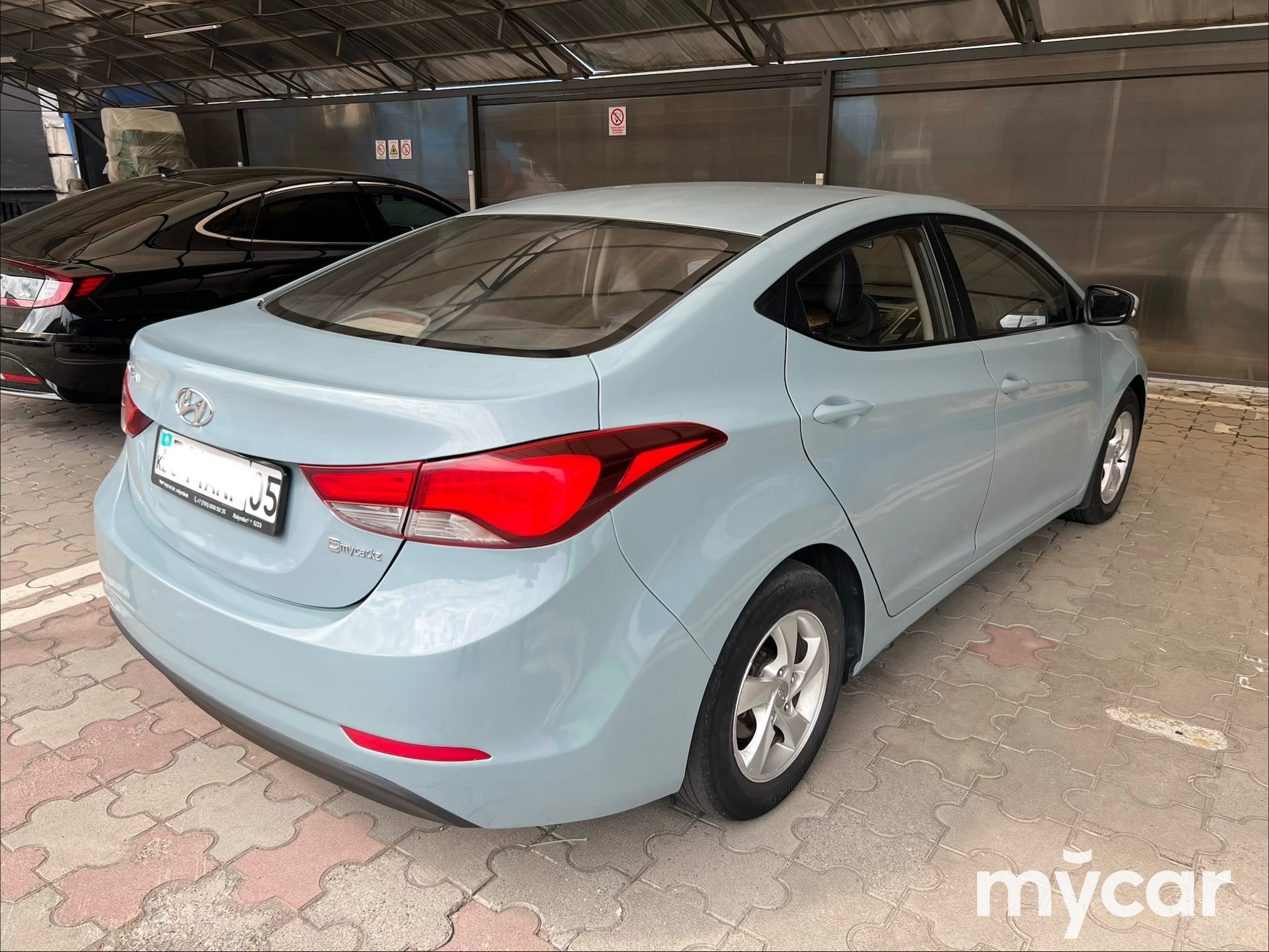 Hyundai Elantra 2015