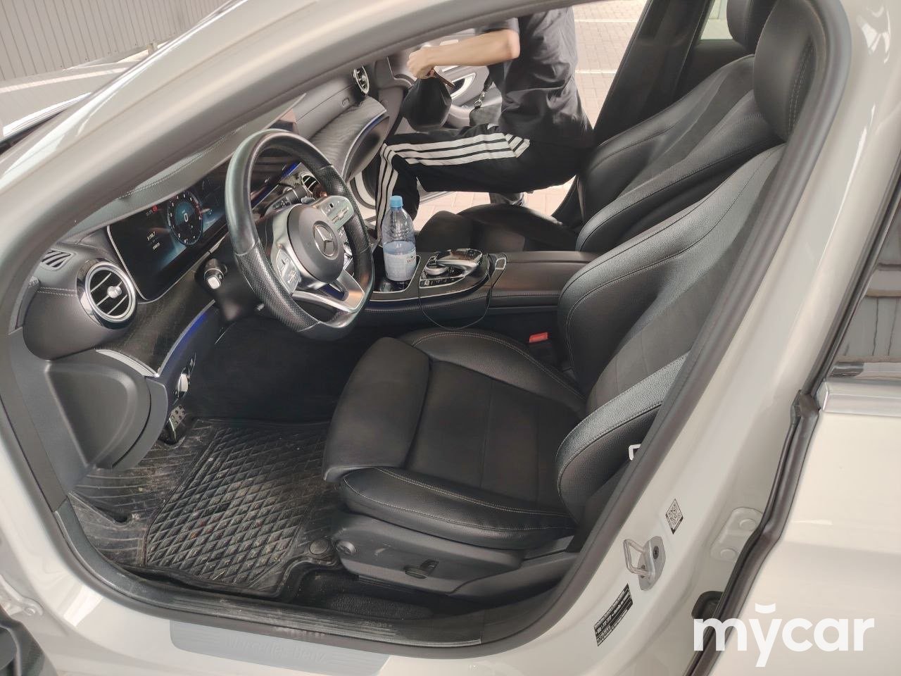Mercedes-Benz E-Класс 2019