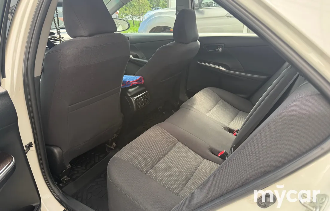 Toyota Camry 2016