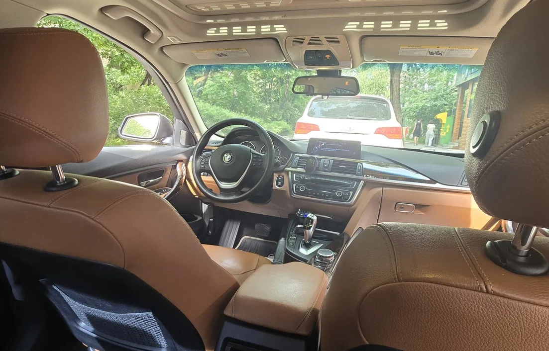 BMW 3 серия 2015