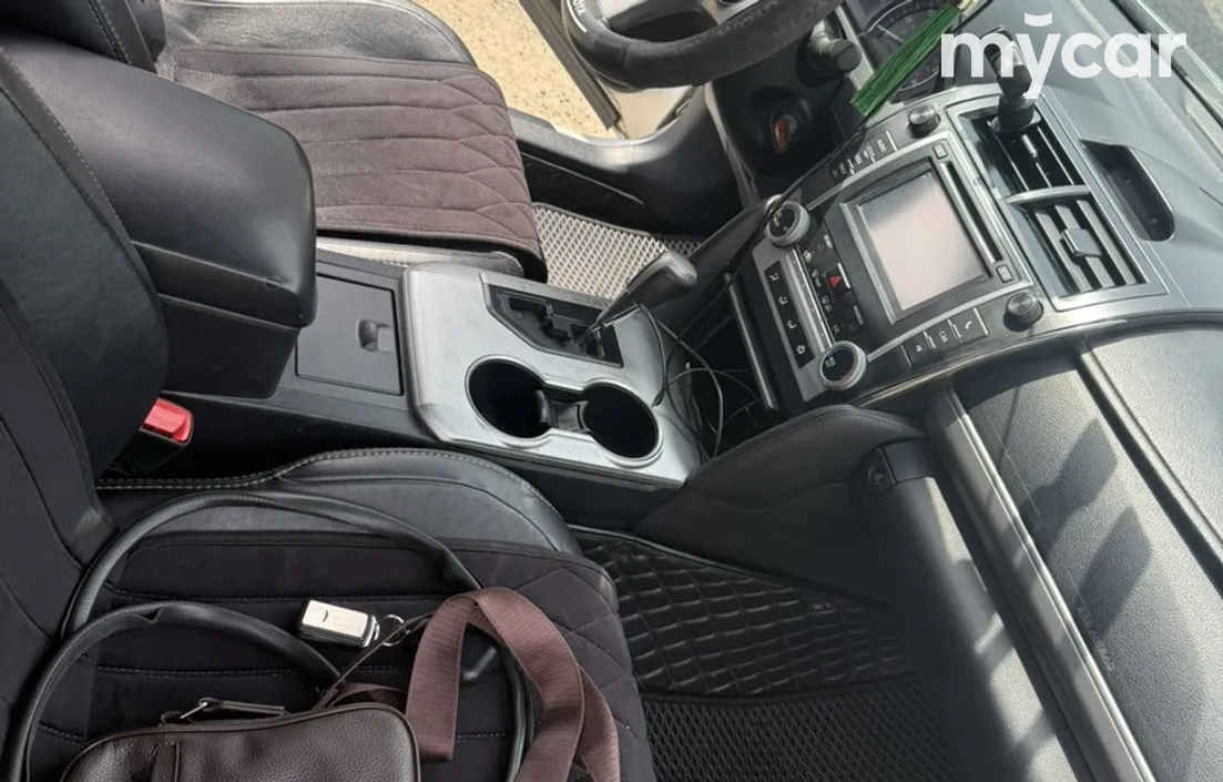 Toyota Camry 2012