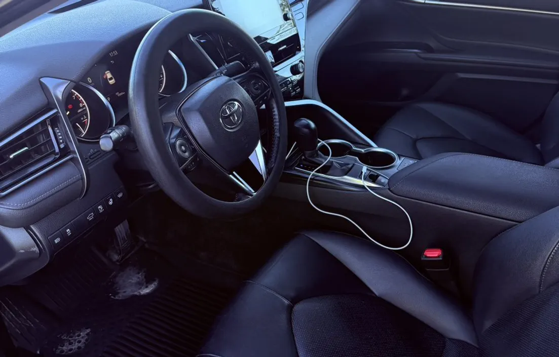 Toyota Camry 2021