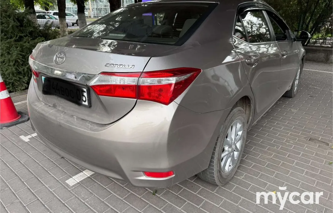Toyota Corolla 2014