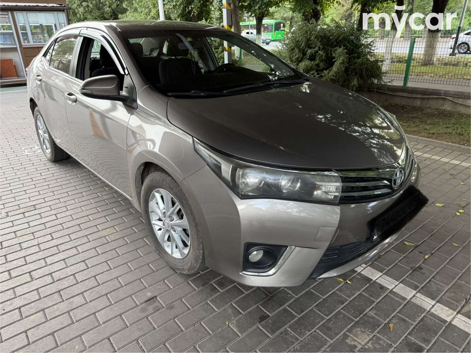 Toyota Corolla 2014