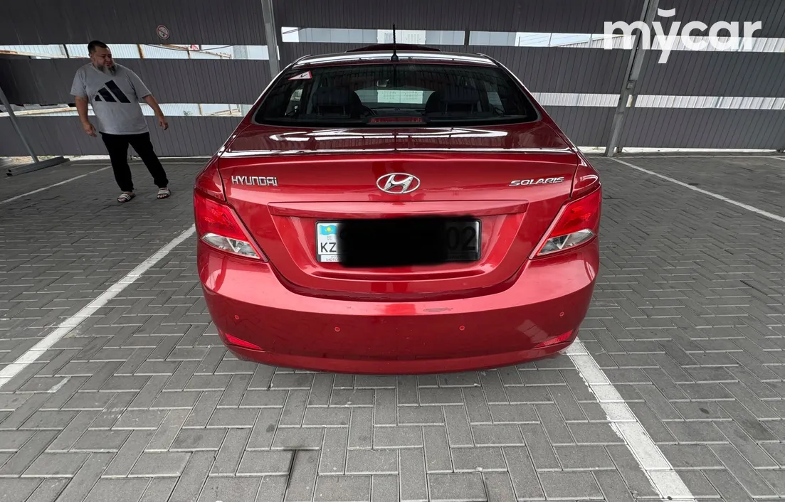 Hyundai Solaris 2015
