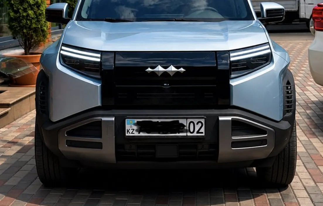 BYD FangChengBao Leopard Titanium 3 2025
