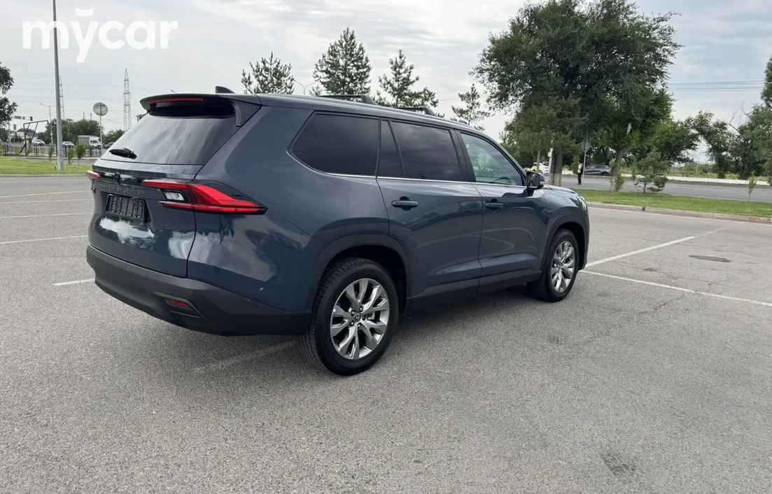 Toyota Grand Highlander 2023