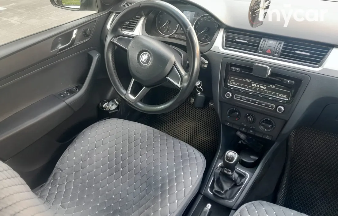 Skoda Rapid 2013