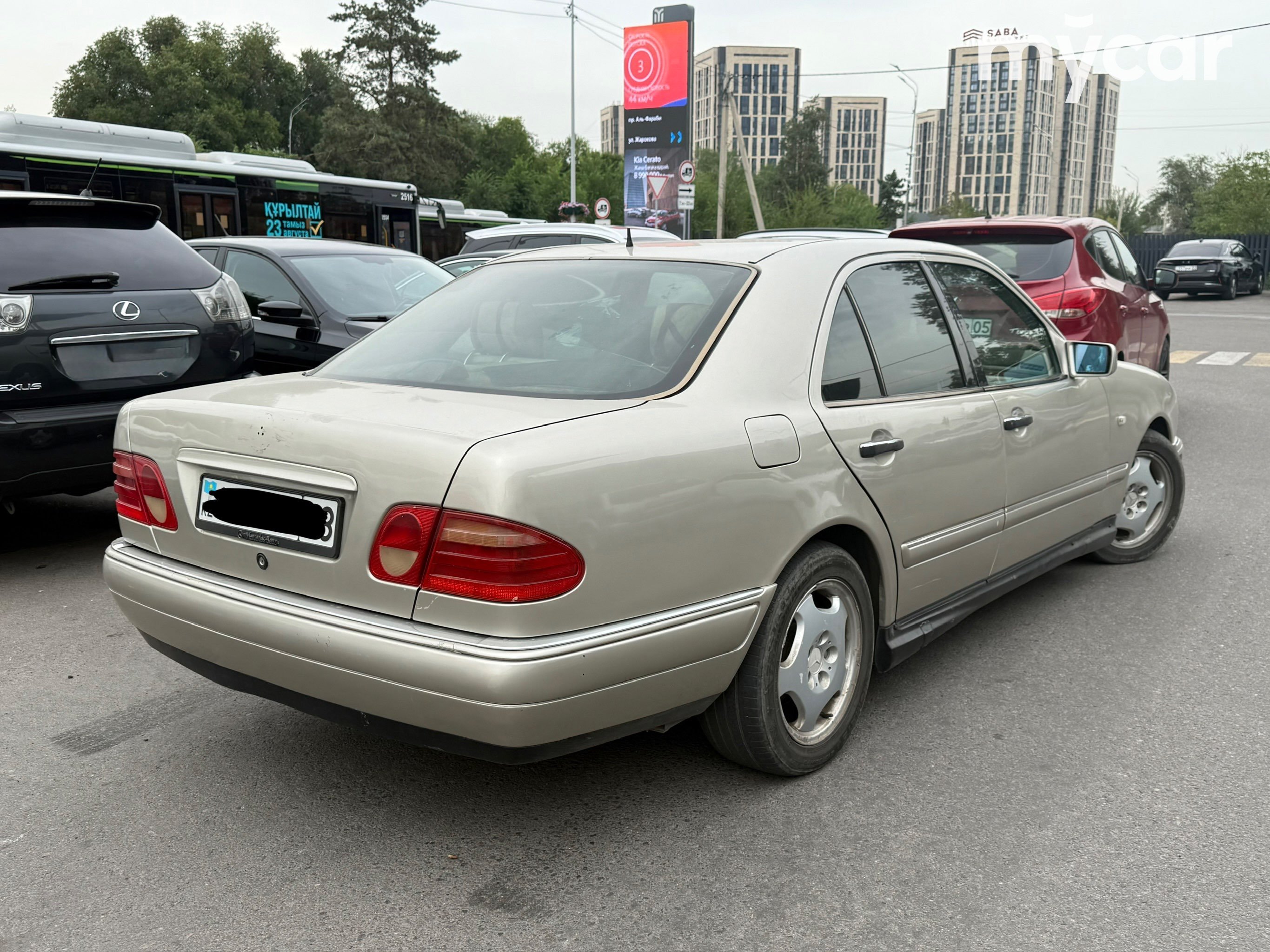 Mercedes-Benz E-Класс 1998
