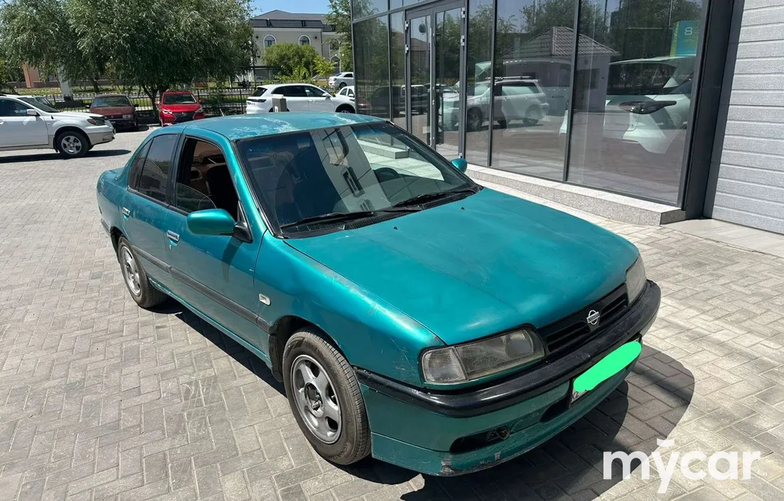 Nissan Primera 1996
