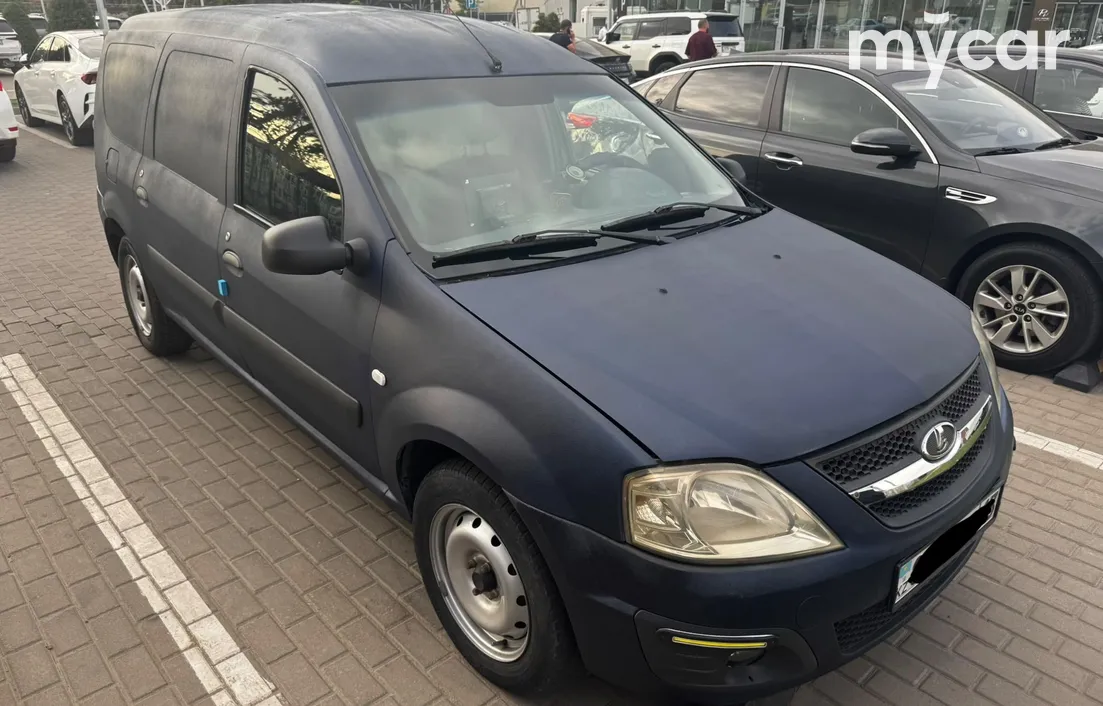 LADA Largus 2013