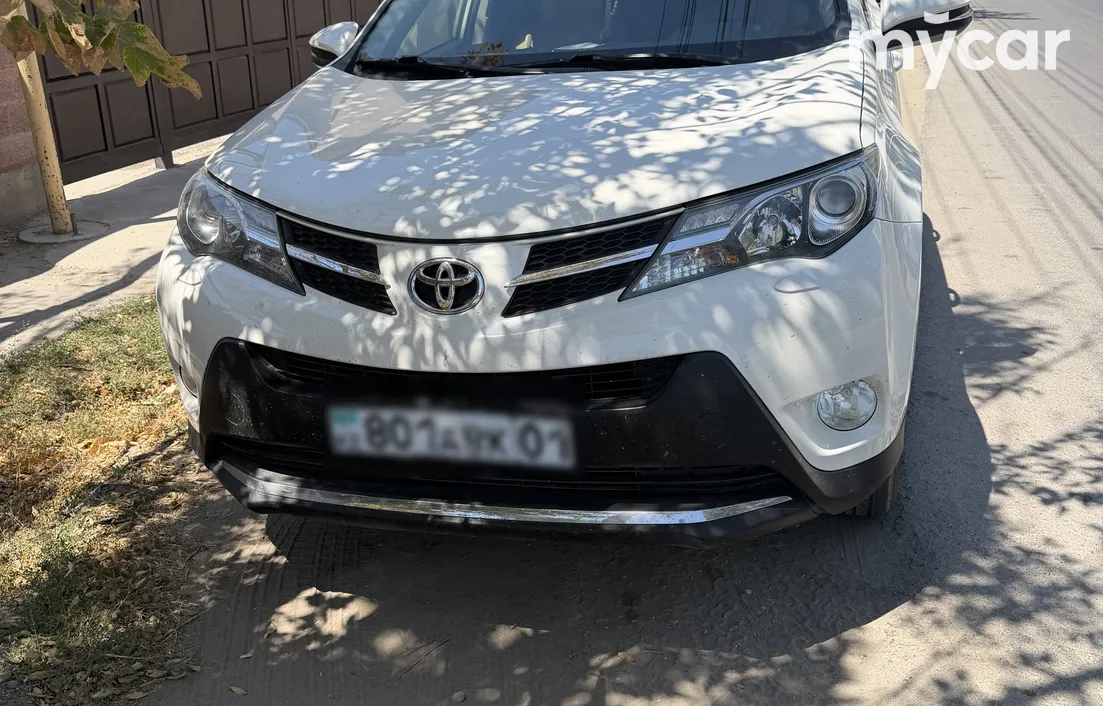 Toyota RAV4 2013