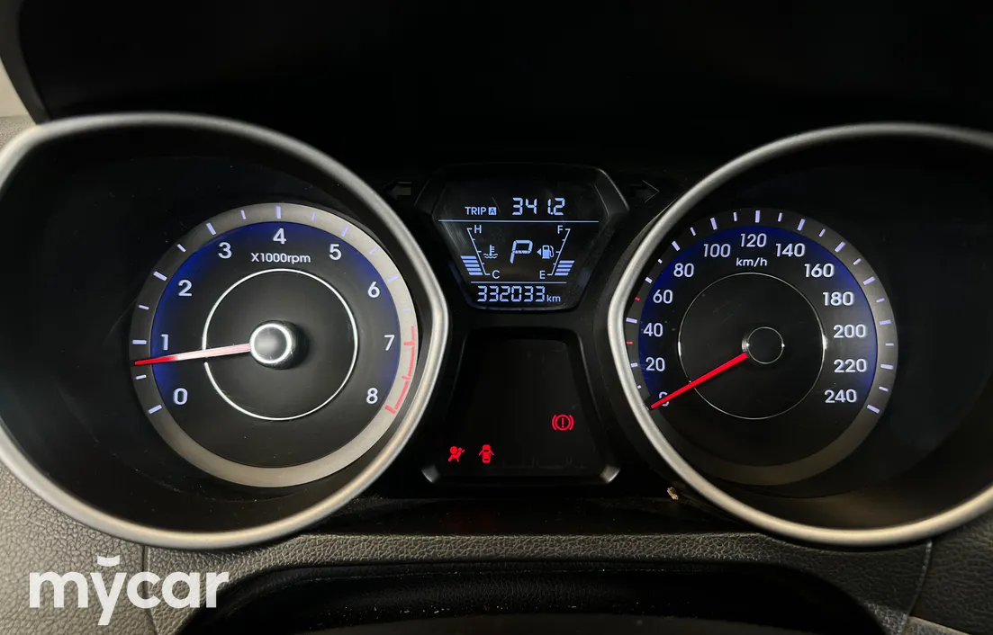 Hyundai Elantra 2015