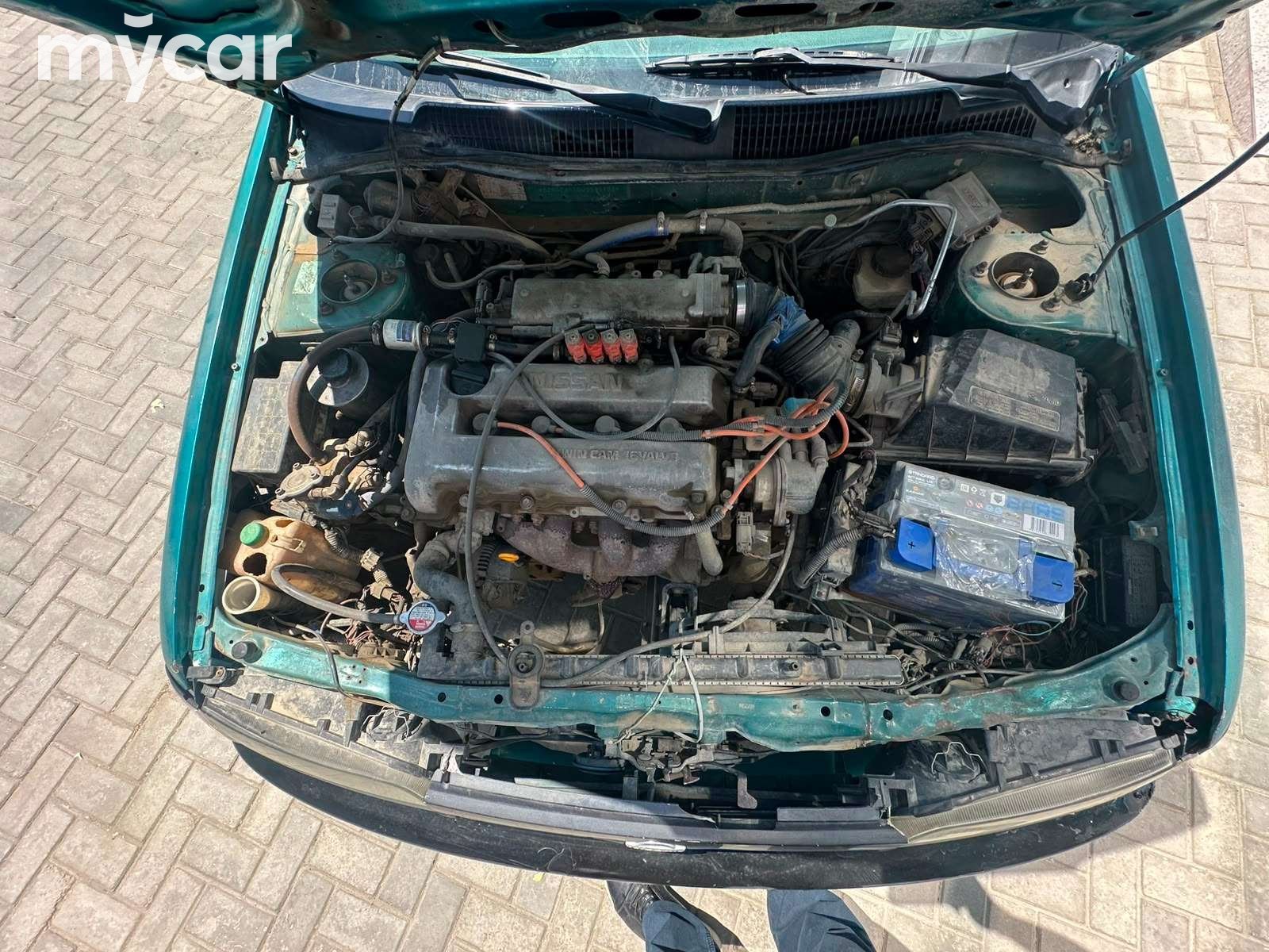 Nissan Primera 1996