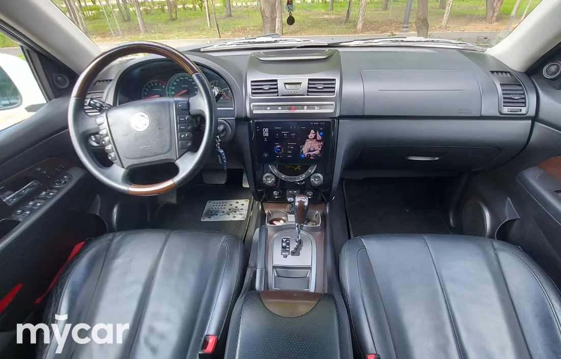 SsangYong Rexton 2013