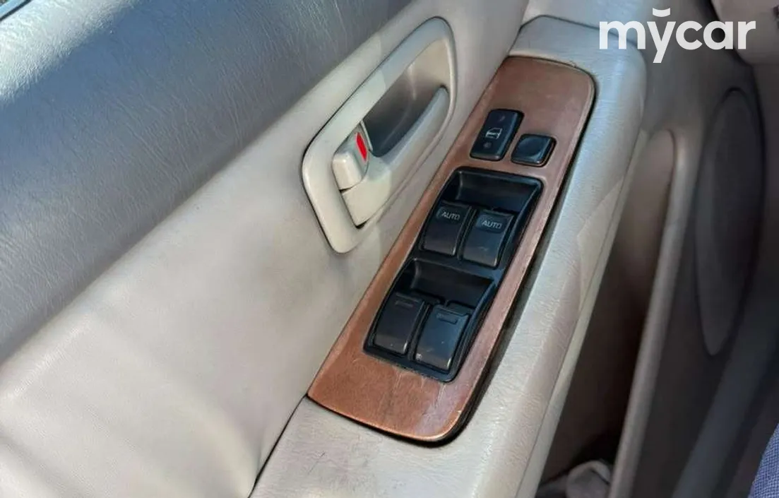 Lexus ES 1999