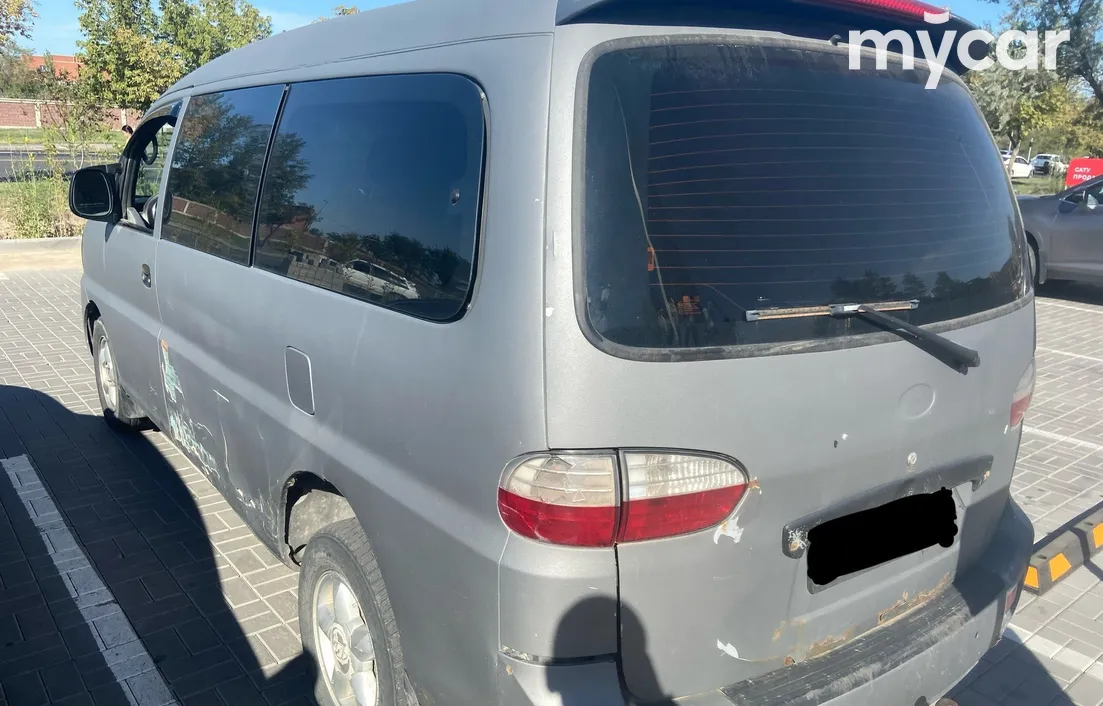 Hyundai H-1 2006