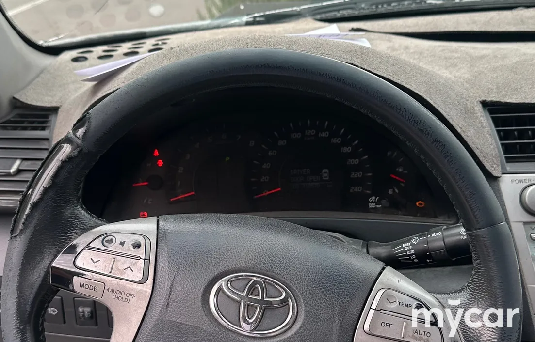 Toyota Camry 2007