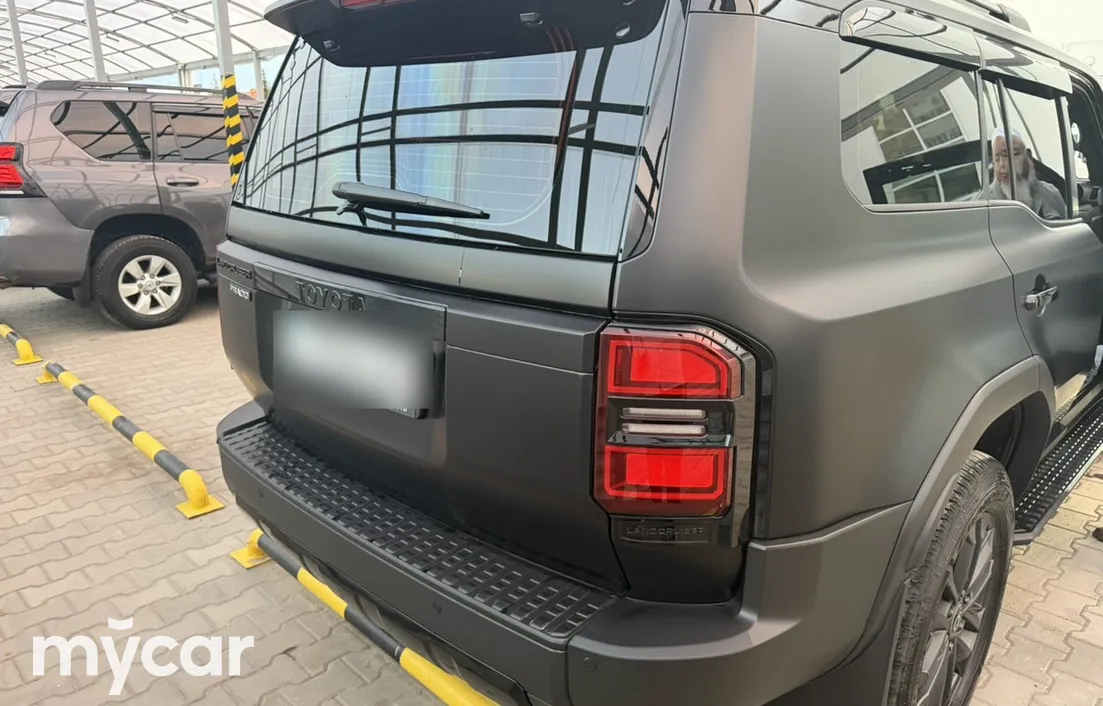 Toyota Land Cruiser Prado 2025
