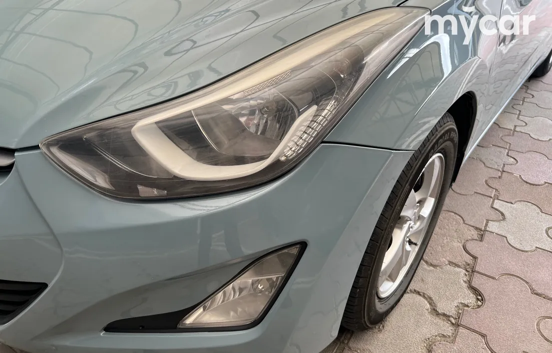 Hyundai Elantra 2015