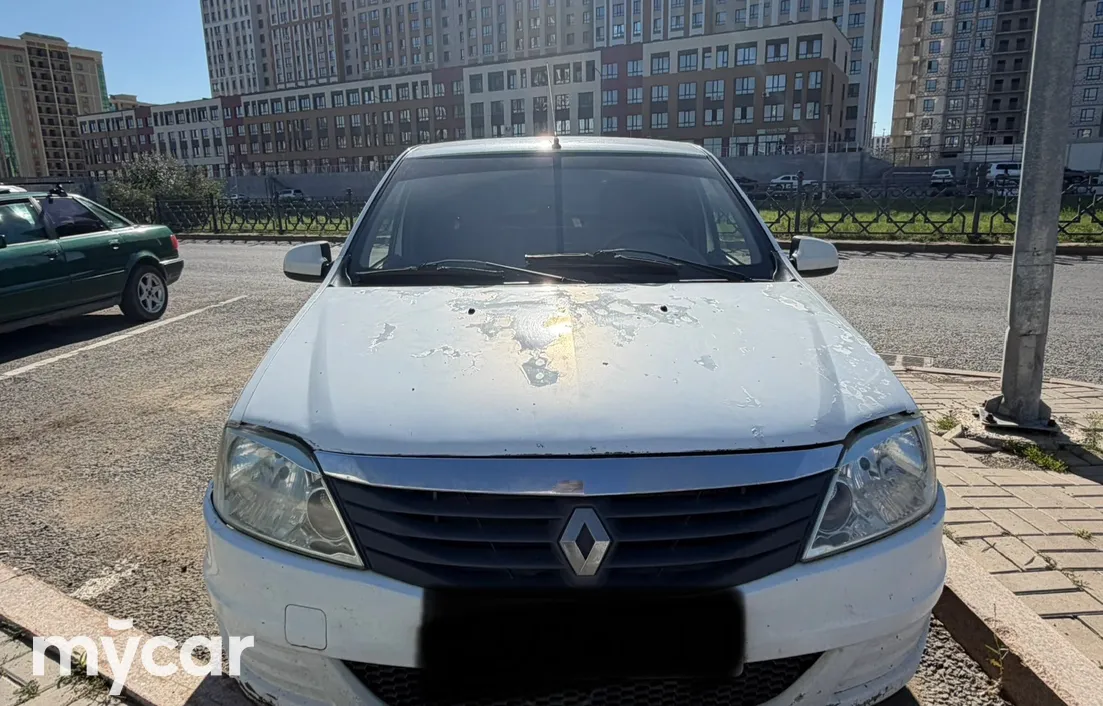Renault Logan 2013