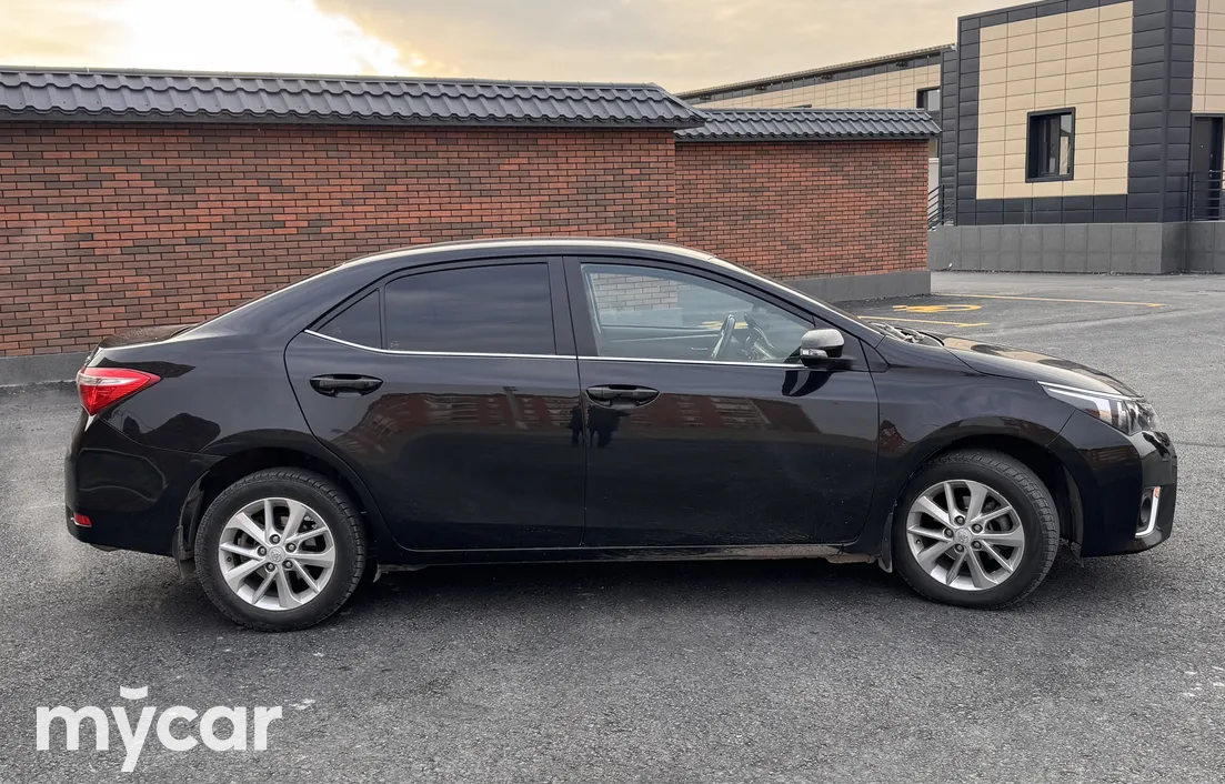 Toyota Corolla 2013