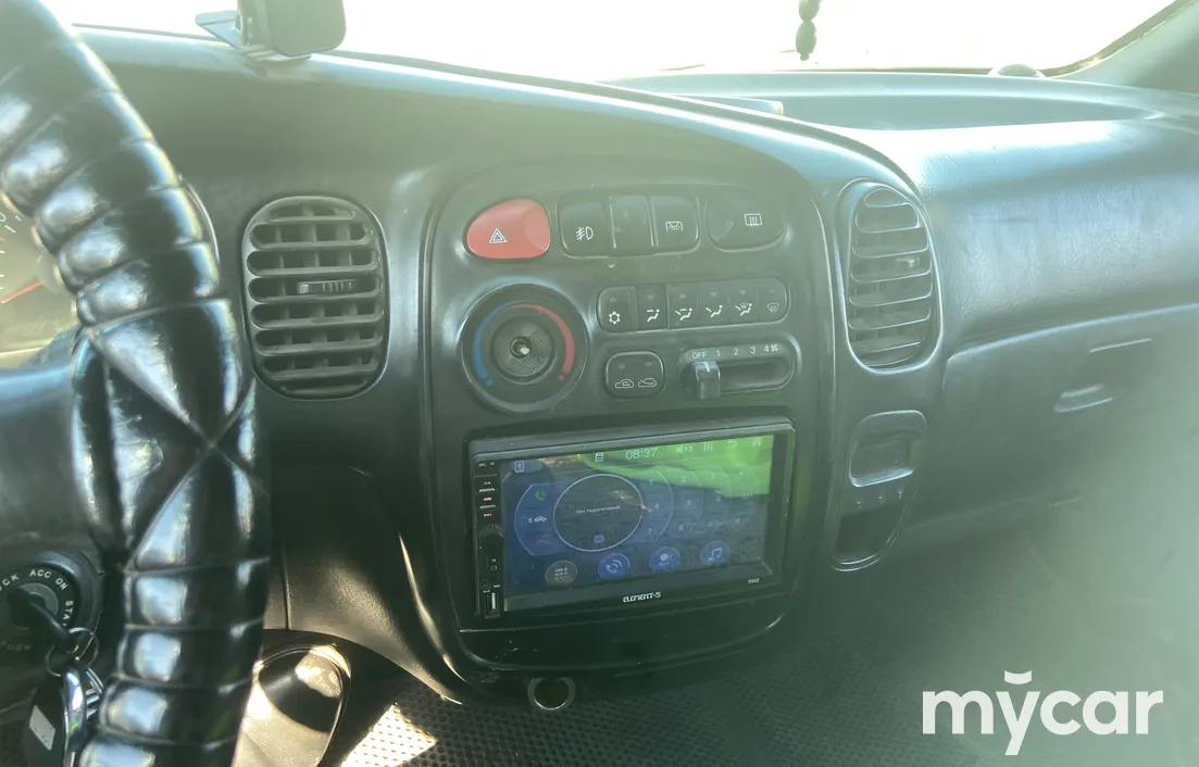 Hyundai H-1 2006