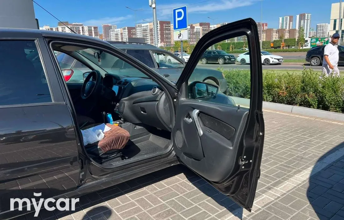 LADA Granta 2018