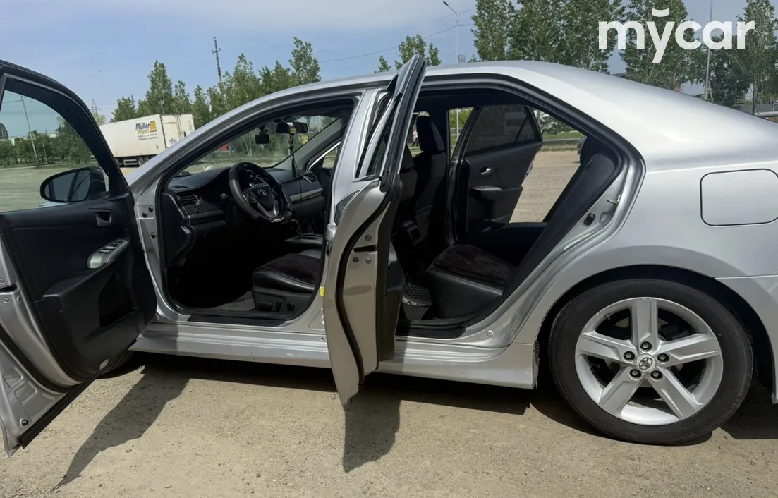 Toyota Camry 2012