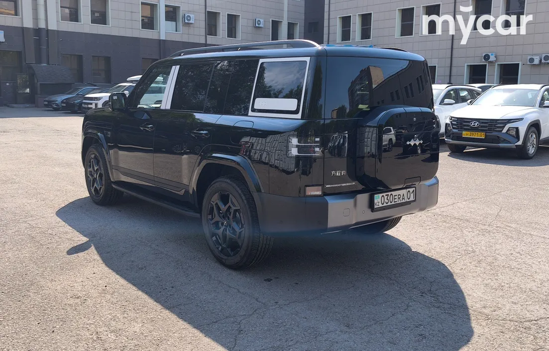 BYD Leopard Titanium 7 2026