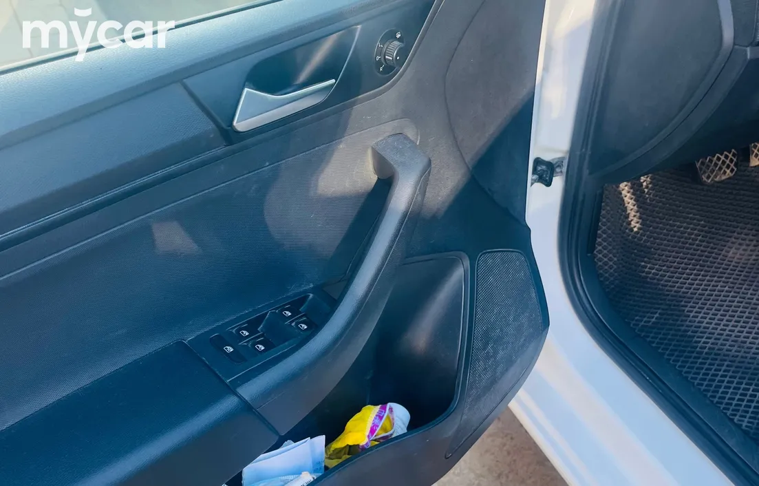Volkswagen Polo 2021