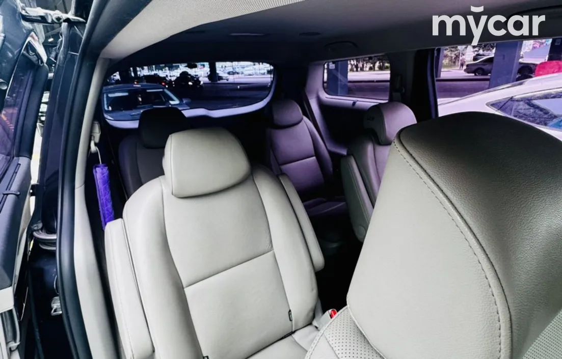 Kia Carnival 2016