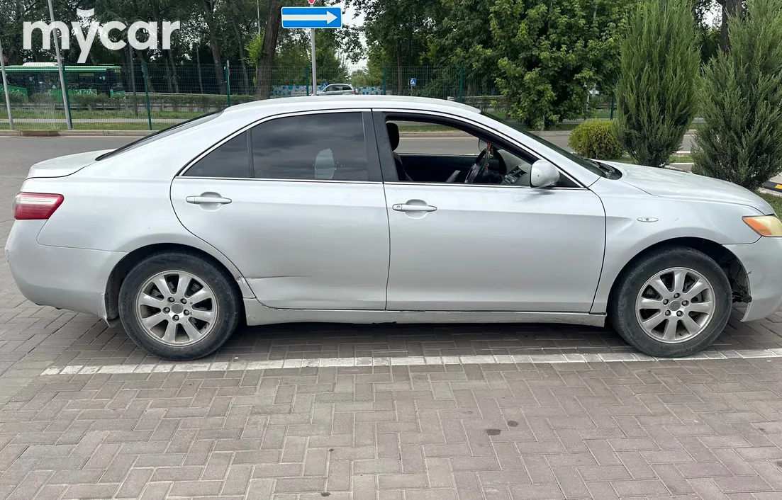 Toyota Camry 2007