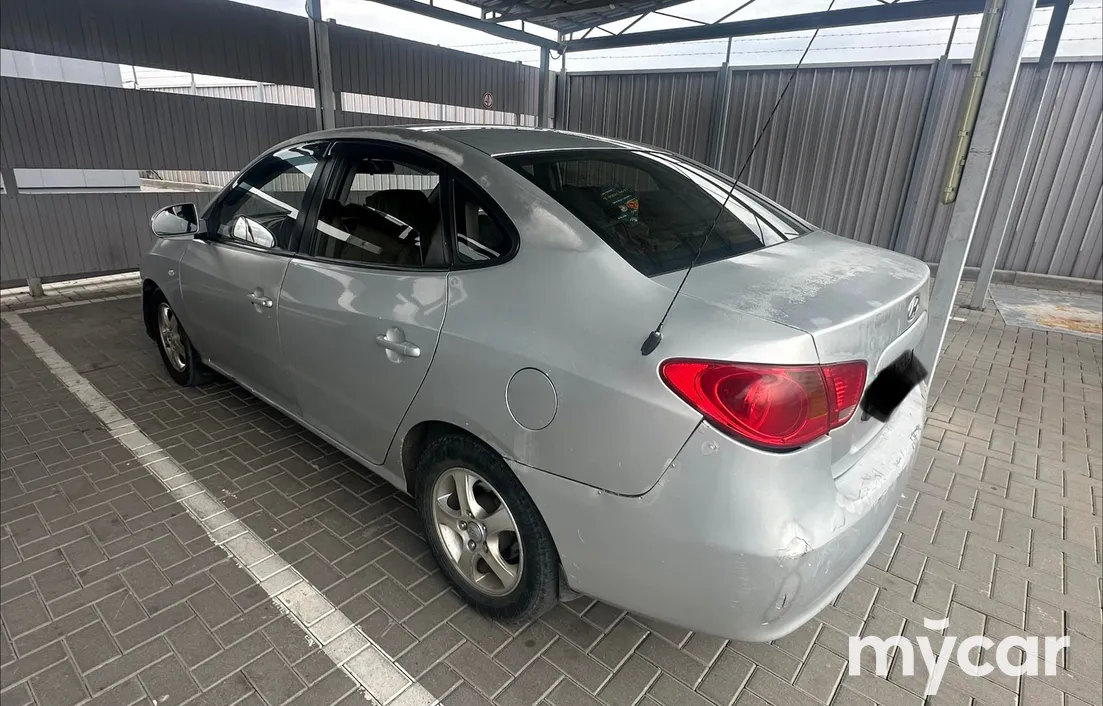 Hyundai Elantra 2007